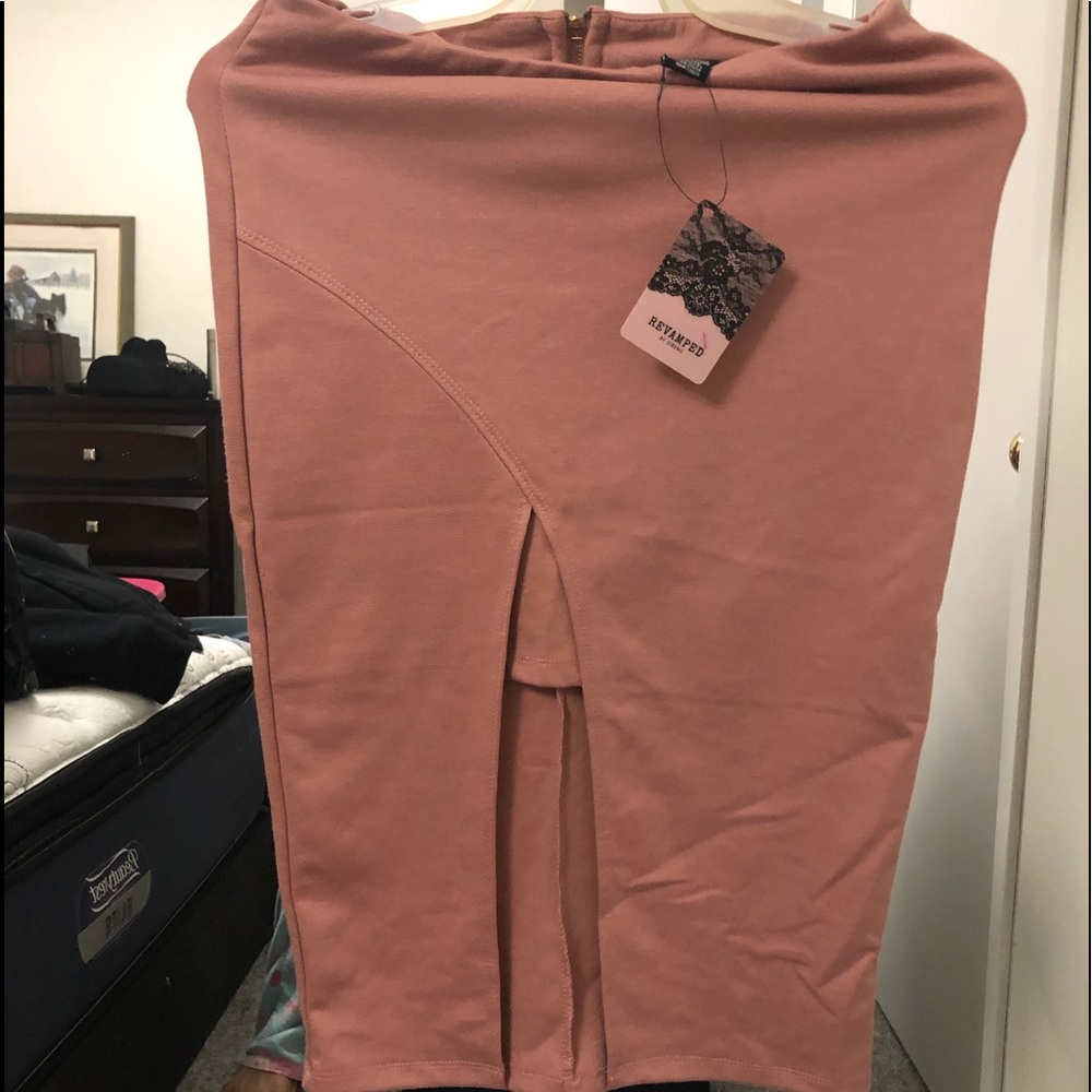 Brand new light pink skirt...